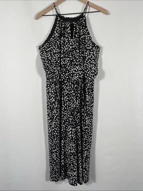 Roz & Ali Black and White Halter Jumpsuit with pockets
